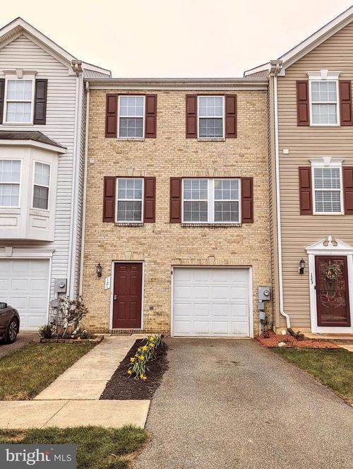 121 Eagles Rdg, SMITHSBURG, MD, 21783-1588 | Card Image