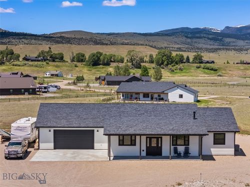 33 Mountain View Dr, Ennis, MT, 59729-9070 | Card Image