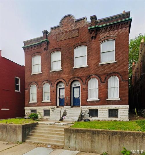 3505 N 11th St, Saint Louis, MO, 63107-3727 | Card Image