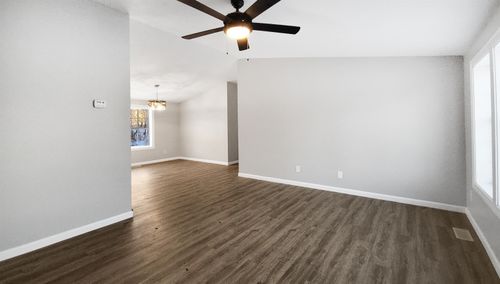 4525 Prospect St, Vassar, MI, 48768-9728 | Card Image