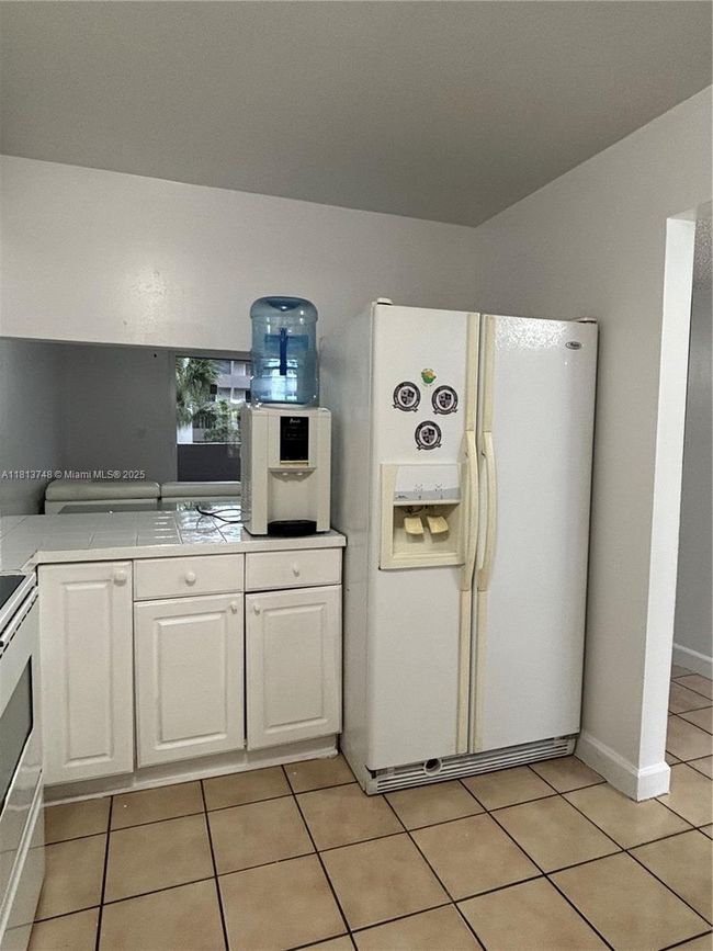 APT-2365 - 10000 Nw 80 Th Ct, Condo with 2 bedrooms, 2 bathrooms and null parking in Hialeah Gardens FL | Image 9