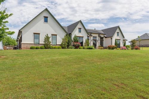713 None Forest Cir, Goldsby, OK, 73093 | Card Image