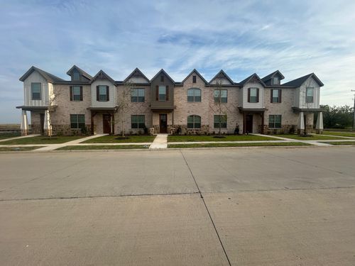 4001 Avion Dr, Sanger, TX, 76266-1726 | Card Image