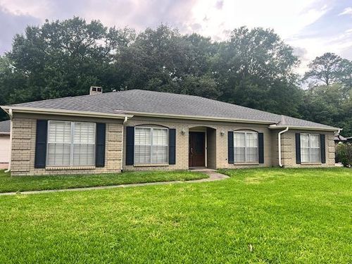 1365 Sheridan Ln, Beaumont, TX, 77706-3310 | Card Image
