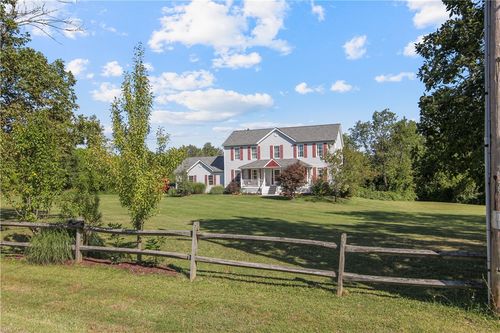 226 Bundy Rd, Ithaca, NY, 14850-9249 | Card Image