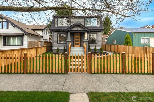 949 S Ridgewood Ave, Tacoma, WA, 98405-3364 | Card Image