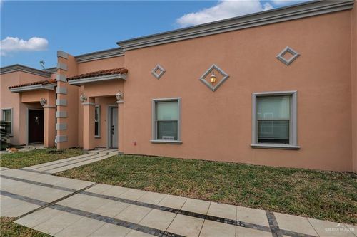 2924 Allen Dr, Edinburg, TX, 78539-4715 | Card Image