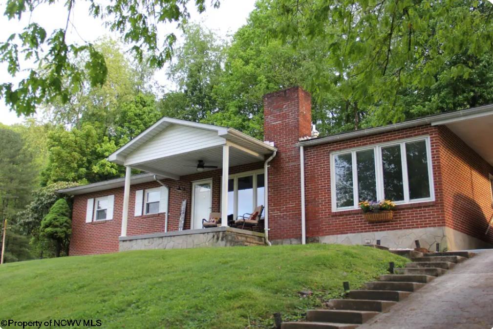 Dayton Park Rd, Philippi, WV 26416