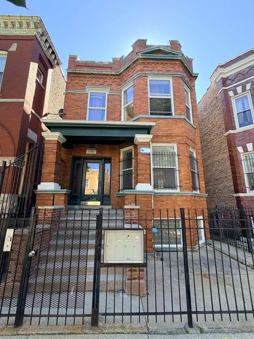 1f-1455 N Washtenaw Avenue, Chicago, IL, 60622 | Card Image