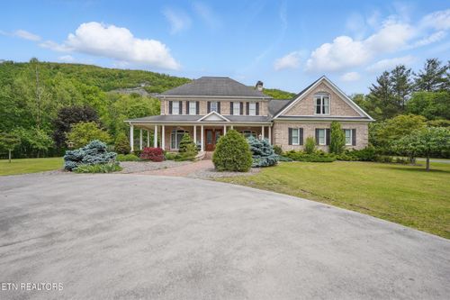6005 Powell Valley Rd, Big Stone Gap, VA, 24219-4119 | Card Image