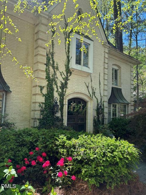 1204 Queensferry Rd, Cary, NC, 27511-6429 | Card Image