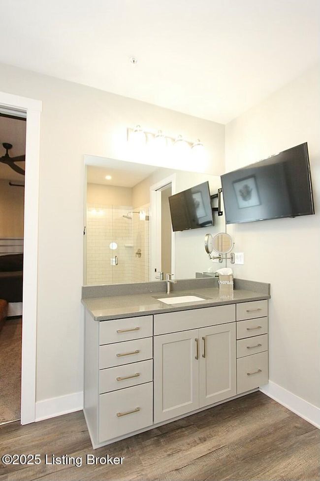 210 - 210 Mulberry St, Condo with 1 bedrooms, 1 bathrooms and null parking in Jeffersonville IN | Image 26