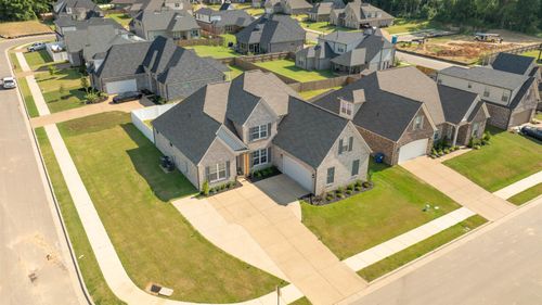 200 Valleyview Ln, Oakland, TN, 38060-5015 | Card Image