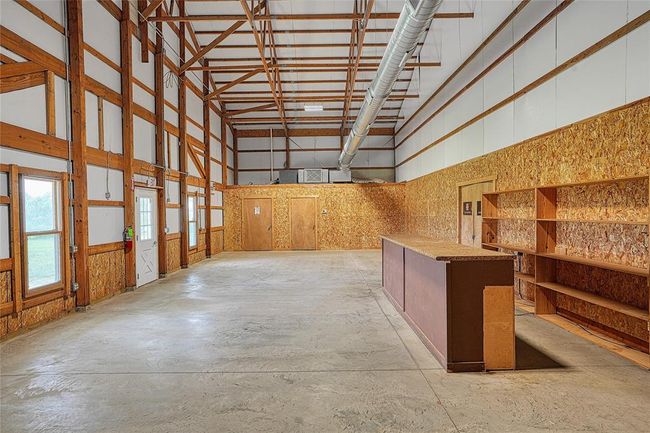 23003 N Frontage Rd, Home with 0 bedrooms, 0 bathrooms and null parking in Clinton OK | Image 13
