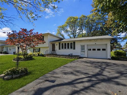 61 Debby Ln, Gates, NY, 14606-5340 | Card Image