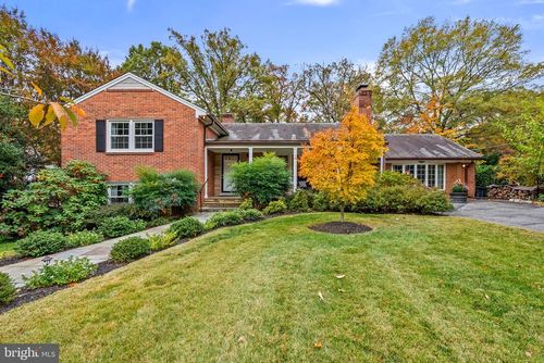 4111 Clagett Rd, HYATTSVILLE, MD, 20782-1136 | Card Image