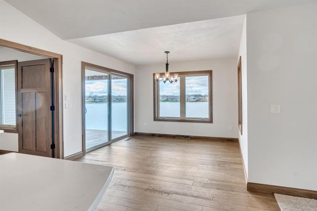 1419 Prairie Lake Circle, Condo with 2 bedrooms, 2 bathrooms and null parking in FOX CROSSING WI | Image 8