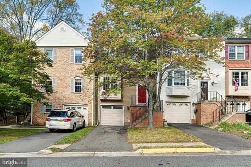 6153 Forest Creek Ln, Springfield, VA, 22152-1447 | Card Image