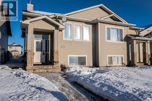 9050 92 Ave, Grande Prairie, AB, T8X0A4 | Card Image