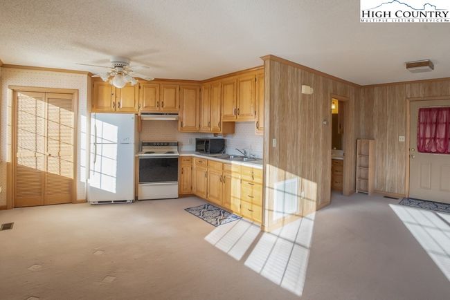 3616 County Home Rd, House other with 3 bedrooms, 2 bathrooms and null parking in Conover NC | Image 22