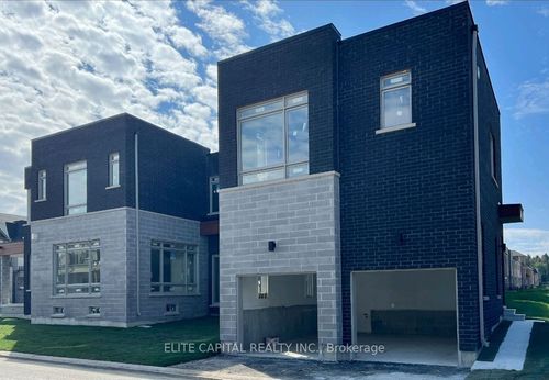 195 Milky Way Dr, Richmond Hill, ON, L4C5H3 | Card Image