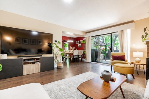11-3350 Rosemont Dr, Vancouver, BC, V5S2C9 | Card Image