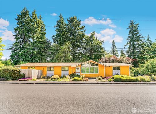 922 Plymouth St Sw, Olympia, WA, 98502-5870 | Card Image