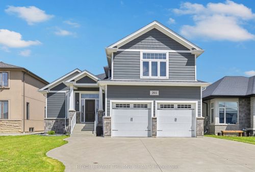 203 Spring Crt, Windsor, ON, N9E | Card Image