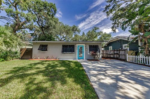 409 W Hanna Ave, TAMPA, FL, 33604-6635 | Card Image