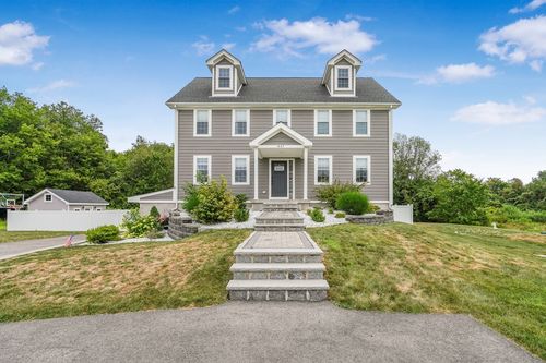 447 Sharps Lot Rd, Swansea, MA, 02777-3731 | Card Image