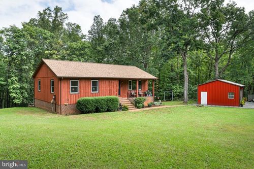 492 Red Bird Dr, STANARDSVILLE, VA, 22973-2037 | Card Image