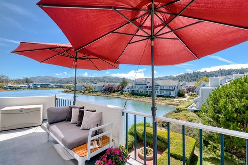 5331 Shelter Bay Ave, Mill Valley, CA, 94941-6037 | Card Image