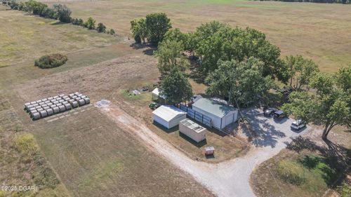 21207 Dove Rd, Seneca, MO, 64865-8642 | Card Image