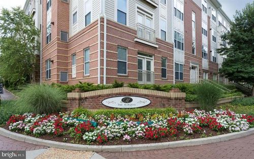apt-373-2791 Centerboro Dr, VIENNA, VA, 22181-4818 | Card Image