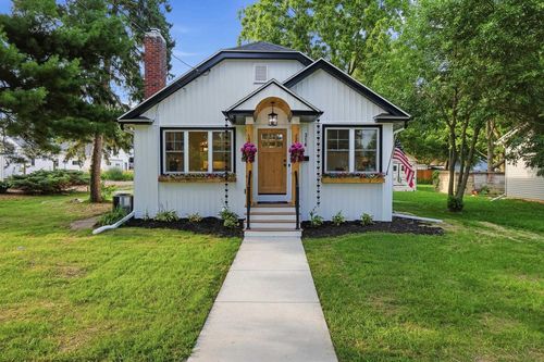 314 Van Deusen Street, Madison, WI, 53715 | Card Image