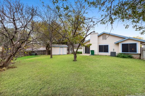 3807 Pine Breeze Dr, San Antonio, TX, 78247-2525 | Card Image