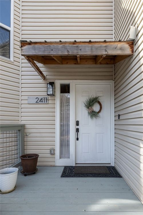 2411 N Bronze Tree Dr, Fayetteville, AR, 72703-3402 | Card Image