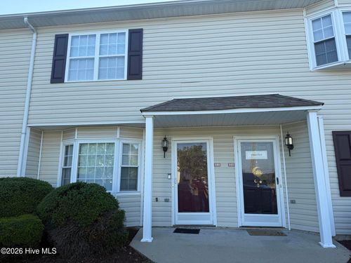 o-3-4001 Cobblestone Dr, Greenville, NC, 27834-8878 | Card Image