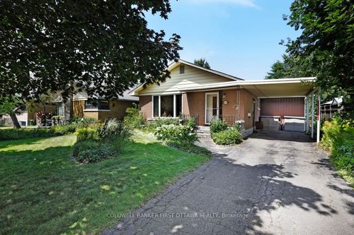 2133 Westbourne Ave, Ottawa, ON, K2A1N3 | Card Image