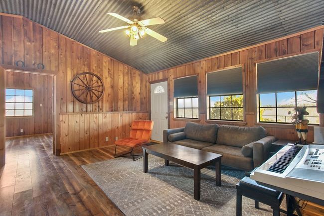 9475 N Us Highway 377, House other with 3 bedrooms, 2 bathrooms and 5 parking in Junction TX | Image 20