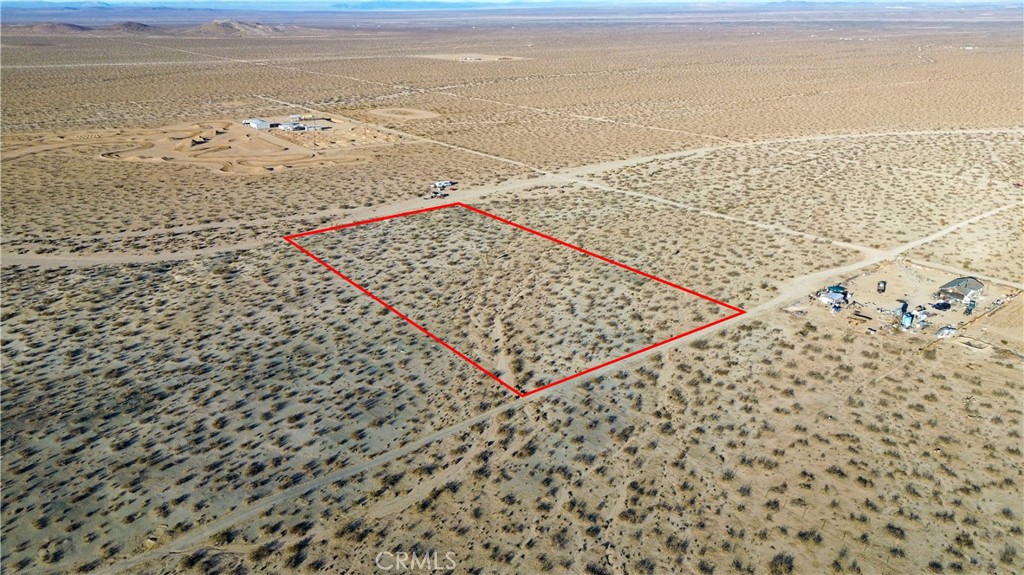 Land in Adelanto