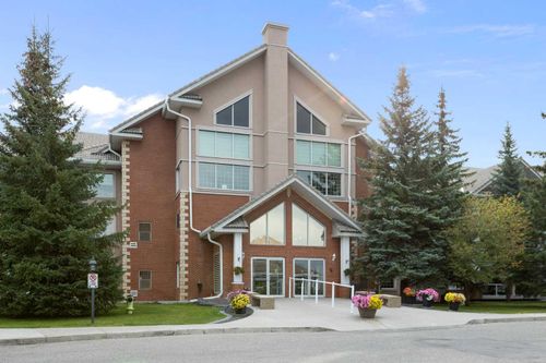 326-6868 Sierra Morena Boulevard Sw, Calgary, AB, T3H3R6 | Card Image