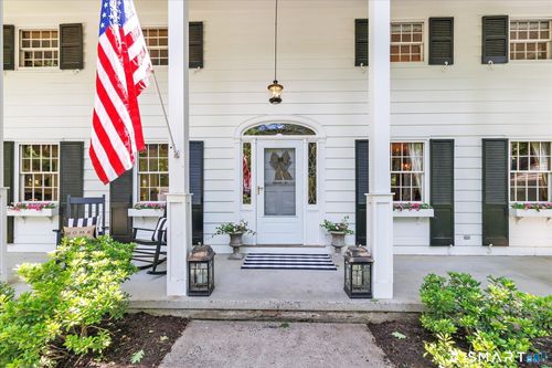 15 Hemlock Hollow Rd, Woodbridge, CT, 06525-1313 | Card Image