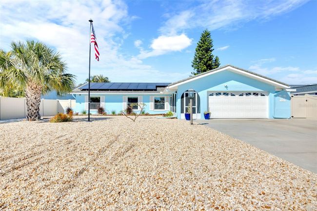 1015 Spindle Palm Way, House other with 3 bedrooms, 2 bathrooms and null parking in APOLLO BEACH FL | Image 5