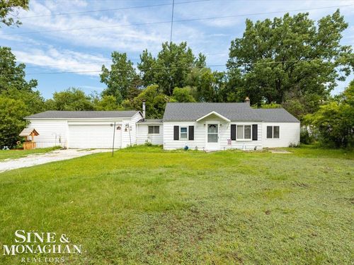 5418 Dove Rd, Kimball, MI, 48074-2616 | Card Image