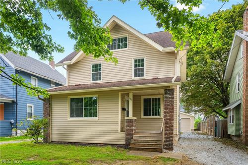 156 E Mapledale Ave, Akron, OH, 44301-1733 | Card Image