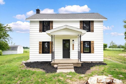 5908 Johnson Rd, Belding, MI, 48809-9560 | Card Image