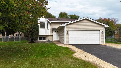 8210 109th Pl N, Champlin, MN, 55316-3717 | Card Image