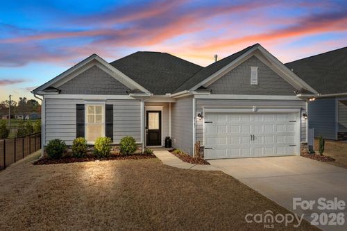 8147 Mccormick St, Terrell, NC, 28682-9819 | Card Image