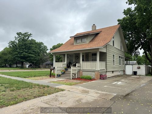 204 E 12th St, Grand Island, NE, 68801 | Card Image